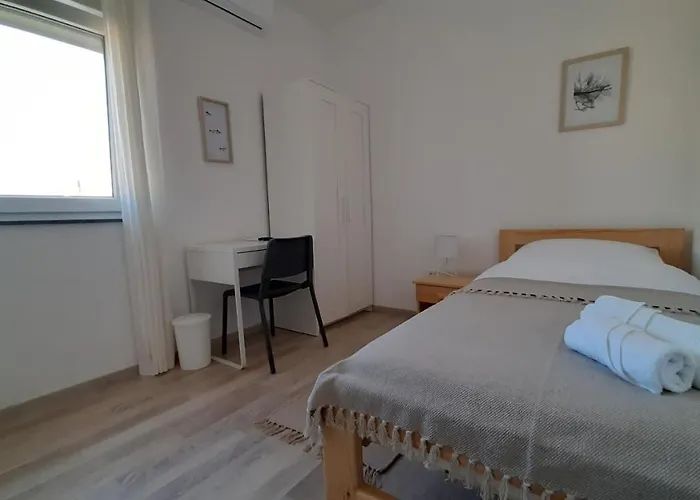 Posteja בית הארחה 3*